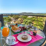 Charming Πανσιόν