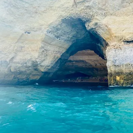 Πανσιόν Charming Λουλέ